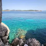 Via Satta 27